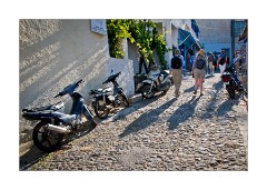 Shadows Fira