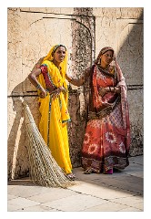 Jaipur  48  Workers at the Amber Fort