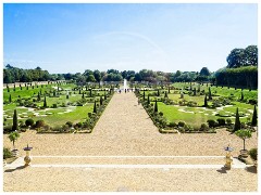 Family in August 14  Hampton Court Palace Gardens