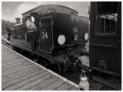 Family in August 39  Isle of Wight, Steam Station
