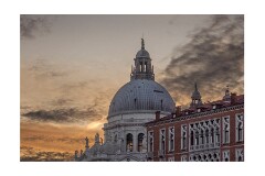 026 Venice  Church of Santa Maria della Salute from S Maria del Giglio at Sunrise